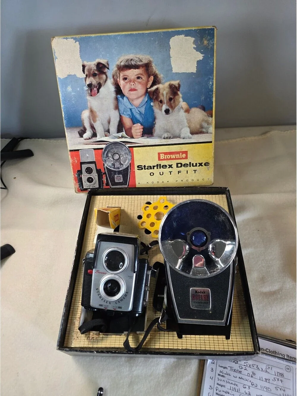 Vintage Kodak Brownie Starflex Deluxe Camera Flash Outfit Box 1957–1964